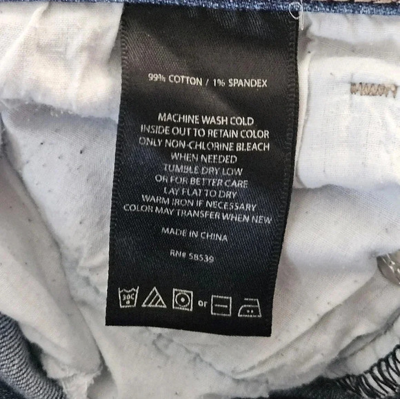 Kut from the kloth boyfriend jeans light distressing mid rise size 6 - Picture 4 of 6